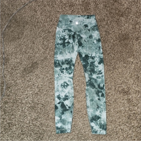 Lululemon Green Tie Dye Align Leggings Size 4. Like New Condition 28” - Picture 1 of 12